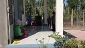 Lực lượng chức năng thuyết phục Hoàng ra đầu thú