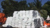 Bộ Công an triệt phá đường dây buôn lậu 1.000 tấn đường vào Việt Nam