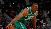 Al Horford tỏa sáng, giúp Celtics thắng trận thứ 1 liên tiếp