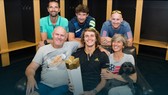 Zverev (ở giữa hàng dưới) và Ferrero (ở giữa hàng trên) đã chia tay
