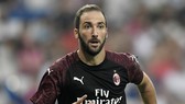 Higuain sẽ đá trận chính thức đầu tiên cho Milan vào đêm nay