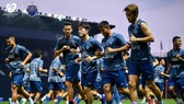 Xuân Trường và các đồng đội tươi tắn trong buổi tập mới nhất của Buriram