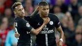 Neymar và Kylian Mbappe lần đầu cùng đá chính