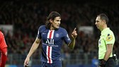 Leonardo làm khó Edinson Cavani