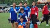 Văn Thị Thanh và các học trò.