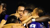 Các nhà ĐKVĐ trở lại bằng chiến thắng 3-0 trên sân Thống Nhất. Ảnh: DŨNG PHƯƠNG