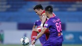 Quế Ngọc Hải chỉ huy thành công hàng phòng ngự Viettel trong trận gặp đội đầu bảng Sài Gòn. Ảnh: MINH HOÀNG
