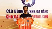 Gustavo chia tay Bình Dương để đến với Đà Nẵng. Ảnh: Viết Định
