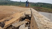 Đề nghị thuê đơn vị độc lập thẩm định chất lượng công trình thủy lợi chưa bàn giao đã sụt lún