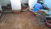 Bắt đầu sửa chữa trường hàng chục tỷ mới dùng đã nứt toác