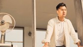 Đức Tuấn là một trong những ca sĩ mang lại làn gió mới cho các ca khúc bất hủ