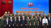 Các đại biểu chụp hình lưu niệm. Ảnh: VIỆT DŨNG