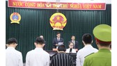 Phiên tòa sơ thẩm xét xử nhóm nam sinh cấp 3 hiếp dâm nữ sinh lớp 10 sau tiệc sinh nhật.