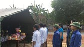 Hiện 8 hài cốt liệt sĩ đang được quản lý nghiêm tại vị trí tìm thấy để chính quyền và người dân địa phương thăm viếng