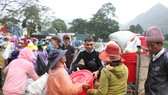 Chợ phiên 0 đồng giúp người nghèo vùng cao vượt khó sau lũ