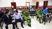 Hoãn phiên tòa phúc thẩm vụ VN Pharma buôn bán thuốc ung thư giả