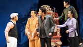 Sân khấu cải lương phục vụ miễn phí