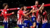 Atletico - Sociedad 2-0: Griezmann tịt ngòi, bộ đôi hậu vệ Godin - Luis lên tiếng