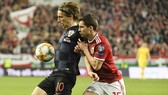 Hungary - Croatia 2-1: Ante Rebic khai màn, Adam Szalai, Mate Patkai tỏa sáng ngược dòng