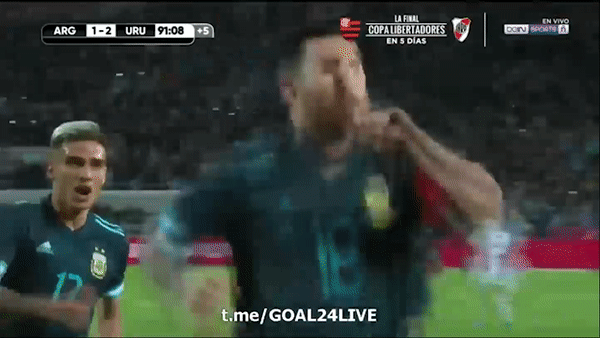 Giao hữu, Argentina - Uruguay 2-2: Kịch tính Cavani, Suarez đấu Aguero, Messi