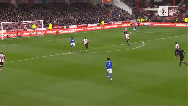 Brentford - Leicester 0-1: Kelechi Iheanacho sớm lập công phút thứ 4