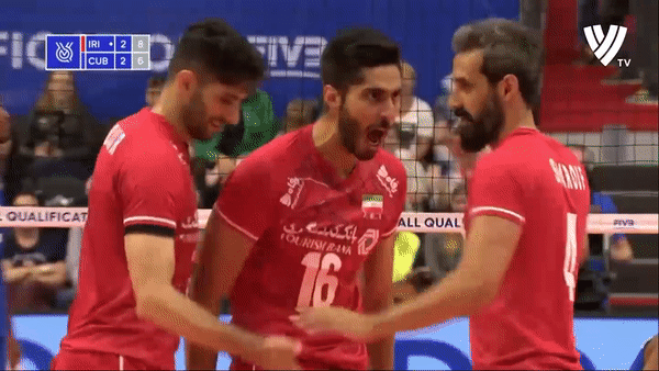 Huyền thoại Saeid Marouf mệnh danh là tay chuyền 2 hay nhất thế giới