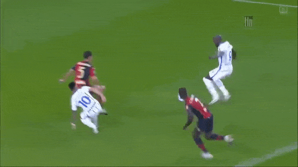 Genoa - Inter Milan 0-2: Lukaku khai bàn, D'Ambrosio góp công, HLV Antonio Conte thắng dễ