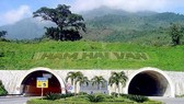 Hầm Hải Vân không đóng cửa như tin đồn