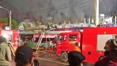 Lực lượng cứu hỏa cơ bản đã không chế được đám cháy
