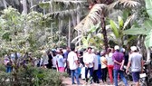 Hiện trường vụ án mạng ở xã Tân Phú tây, huyện Mỏ Cày Bắc, tỉnh Bến Tre. Ảnh: PHAN THANH
