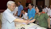 Tổng Bí thư, Chủ tịch nước Nguyễn Phú Trọng thăm, làm việc tại tỉnh Kiên Giang