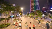 Cấm xe lưu thông vào đường Nguyễn Huệ tối cuối tuần