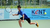 Tay vợt trẻ nhiều triển vọng Nguyễn Hiếu Minh.