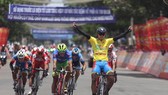 Chiếc Áo vàng Nguyễn Tấn Hoài tiếp tục thắng chặng.