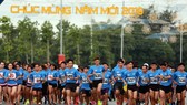Giải năm nay thu hút gần 8.000 VĐV tham dự. Ảnh: DŨNG PHƯƠNG