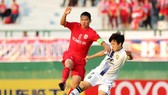 Đến nay ĐTVN vẫn chưa có được mẫu trung phong cắm thay thế cho Anh Đức. Ảnh: DŨNG PHƯƠNG