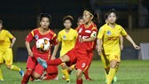 Huỳnh Như và Hoài Lương, hai trụ cột của TPHCM I hiện nay. Ảnh: Anh Trần