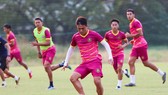 Một buổi tập gần đây của CLB Sài Gòn nhằm chuẩn bị cho mùa bóng mới. Ảnh: SGFC