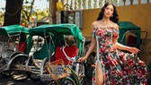 Tiểu Vy hóa “nàng thơ” tươi mới, tràn đầy năng lượng trong dự án “Fashion Destination” của NTK Lê Thanh Hòa