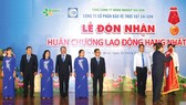 Công ty CP Bảo vệ thực vật Sài Gòn nhận Huân chương Lao động hạng nhất