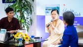 Buổi ra mắt tập tản văn Mai rồi mưa tạnh trong xuân của tác giả Thái Kim Lan. Ảnh: PHÙNG HÀ