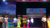 Múa hát chào mừng kỷ niệm 66 Ngày Độc lập Vương quốc Campuchia