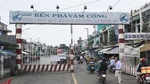 9 giờ 30 phút hôm nay (30-6), bến phà Vàm Cống tạm ngưng hoạt động