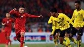 Malaysia (phải) xin dời lịch thi đấu vòng loại đến tháng 6, trong đó có trận tiếp đón Đội tuyển Việt Nam.