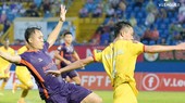 Becamex Bình Dương bất phân thắng bại cùng HA.GL trên sân nhà