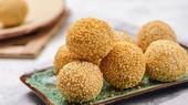 Bánh rán Việt Nam lọt top 30 món chiên rán ngon nhất thế giới