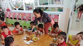 HCMC to petition for special policy of preschools for workers’ kids