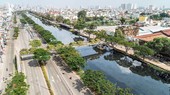 HCMC Party Chief requires focus on urban renewal, residents’ living improvement