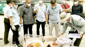 Bird nest, dried seahorses hidden in containers of blood clams