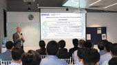 Education sector should pay attention to human resource training in microchips
